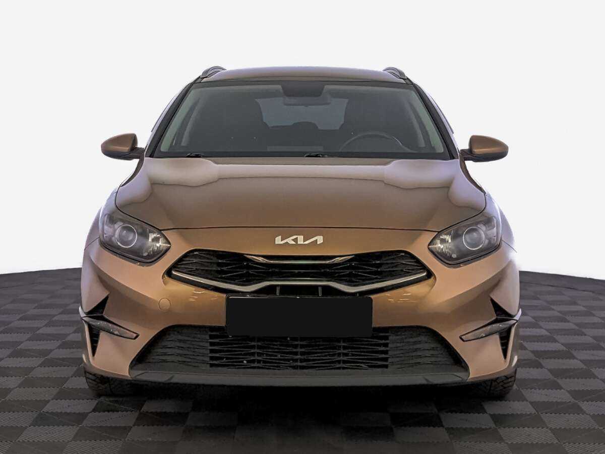 Купить Kia Ceed с пробегом. Фото: #1