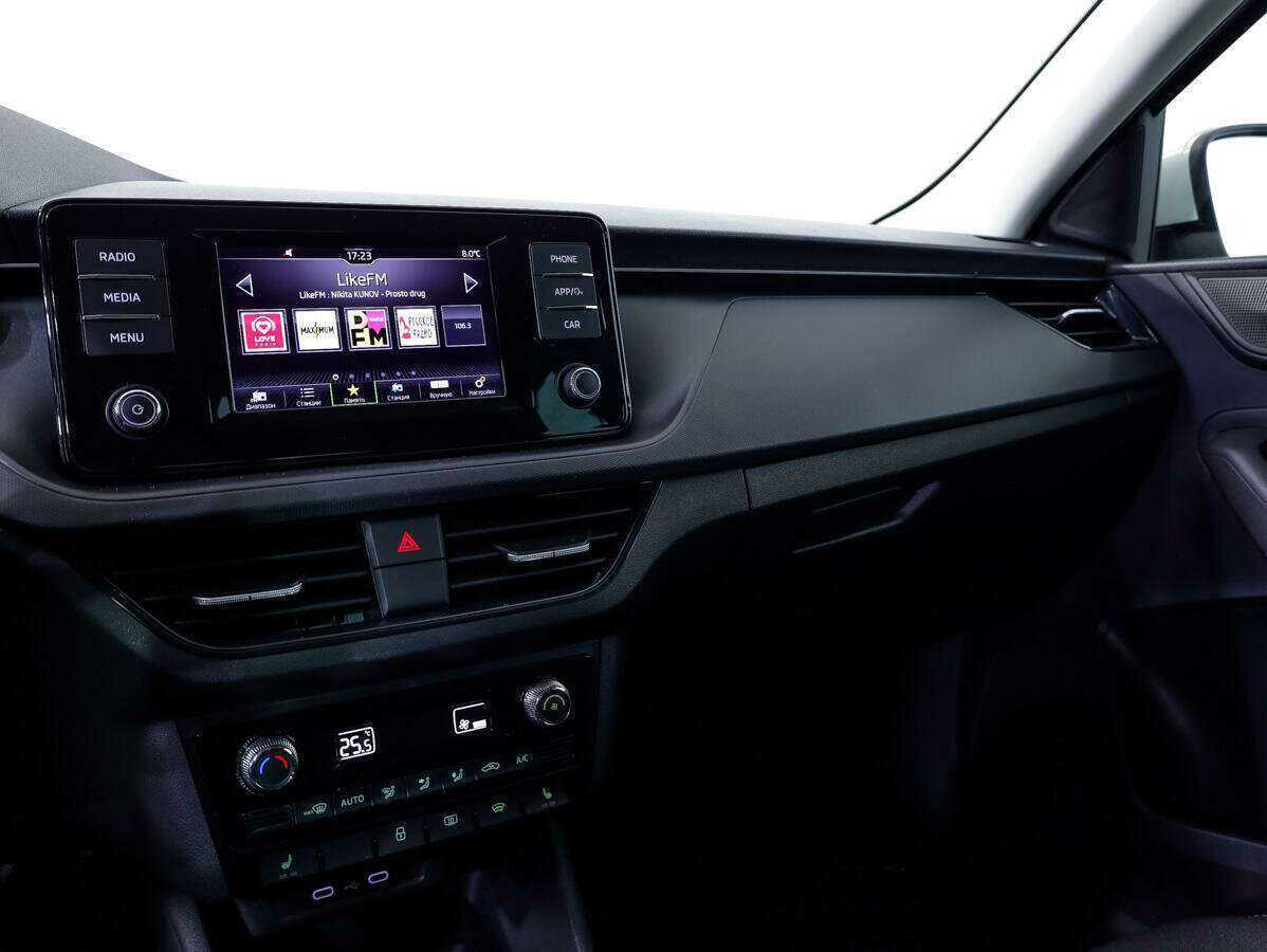 Купить Skoda Rapid с пробегом. Фото: #12