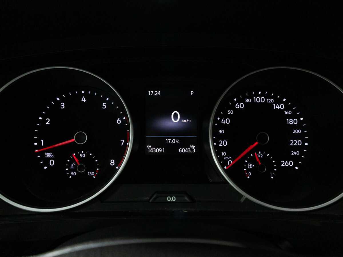 Купить Volkswagen Tiguan с пробегом. Фото: #11