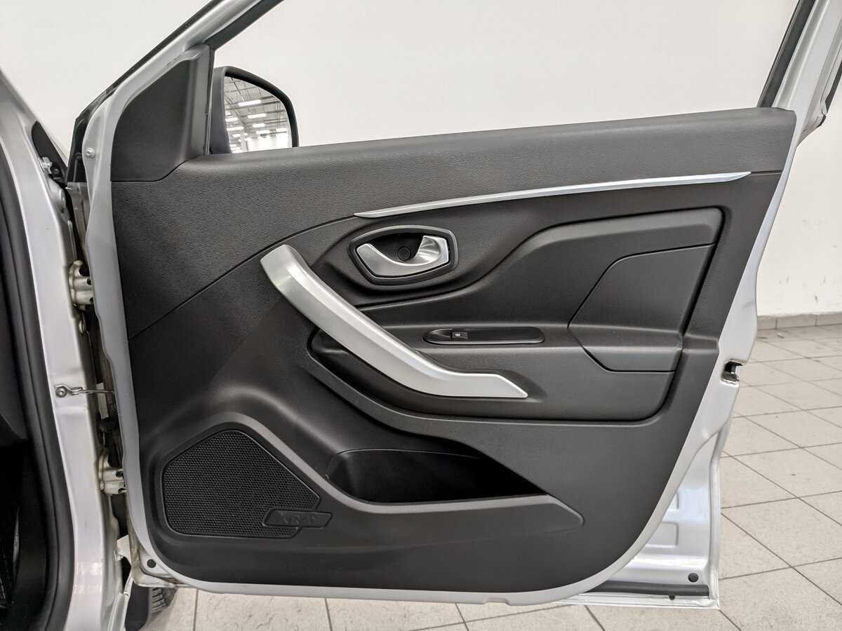 Купить Lada (ВАЗ) XRAY с пробегом. Фото: #23