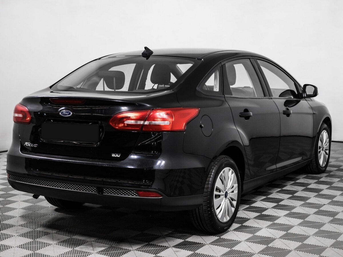 Купить Ford Focus с пробегом. Фото: #4
