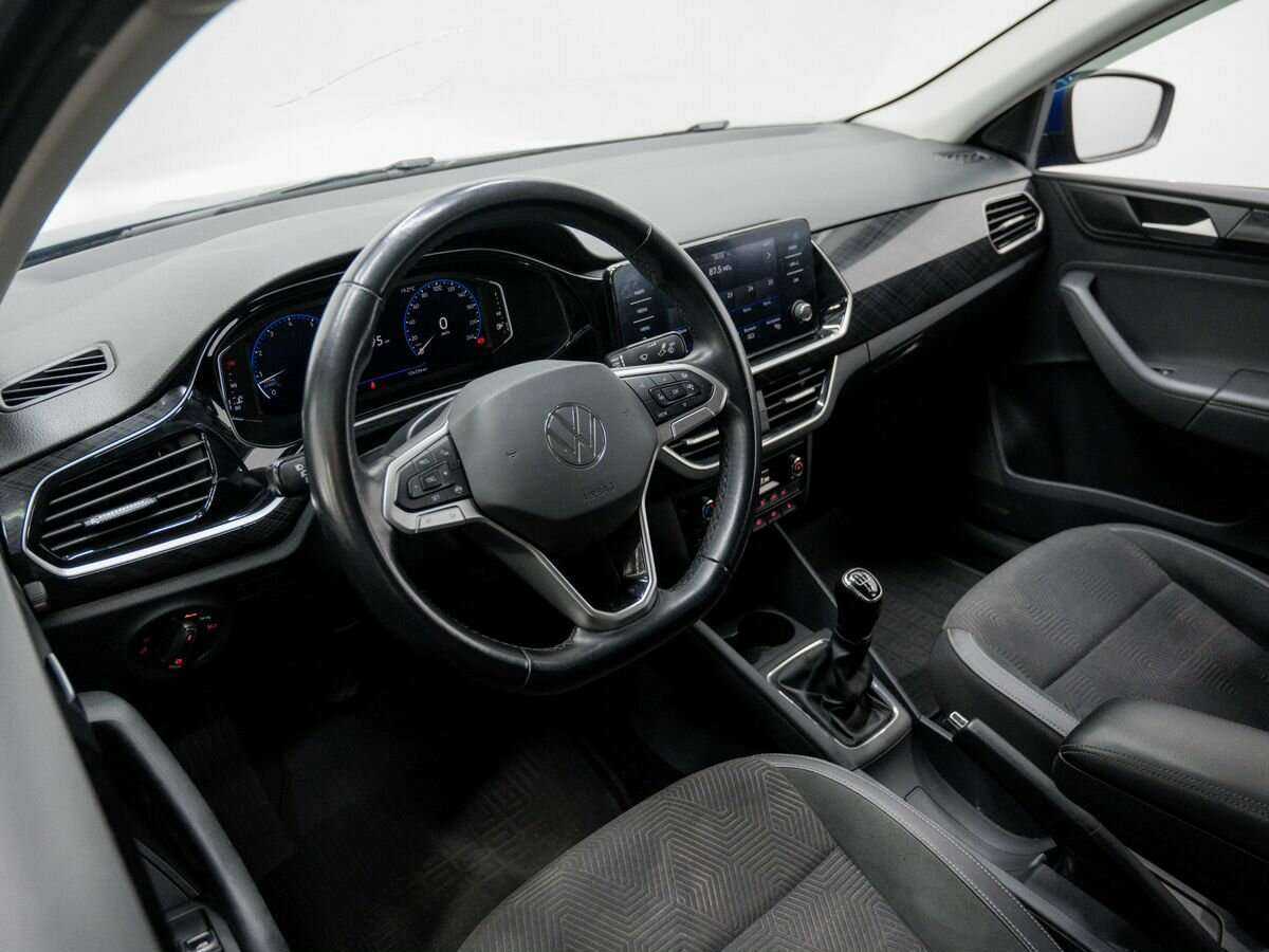 Купить Volkswagen Polo с пробегом. Фото: #12