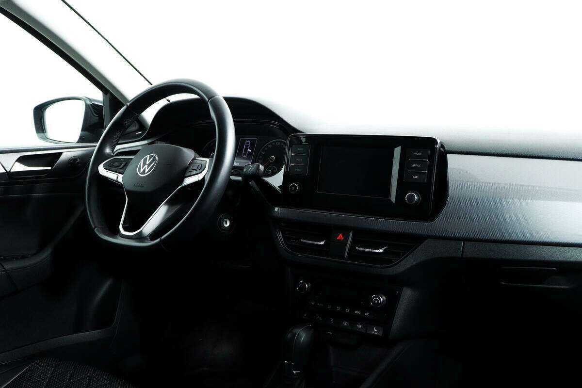 Купить Volkswagen Polo с пробегом. Фото: #8