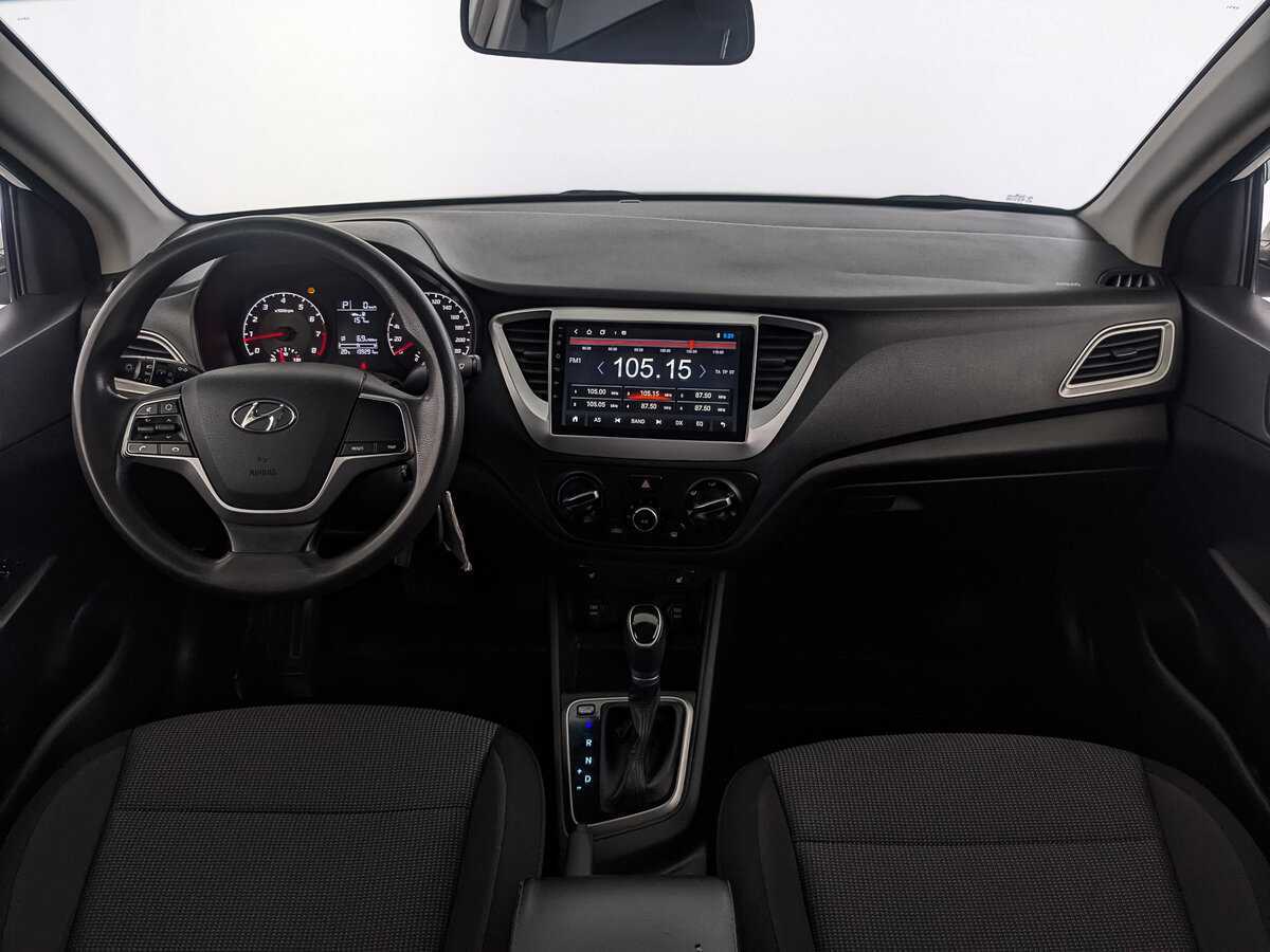 Купить Hyundai Solaris с пробегом. Фото: #9