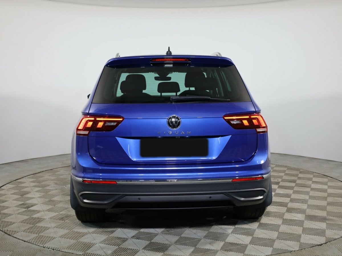 Купить Volkswagen Tiguan с пробегом. Фото: #5
