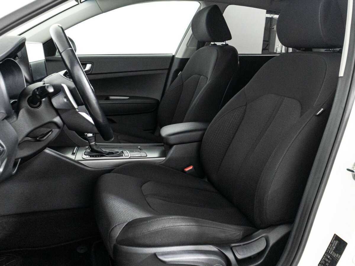 Купить Kia Optima с пробегом. Фото: #15