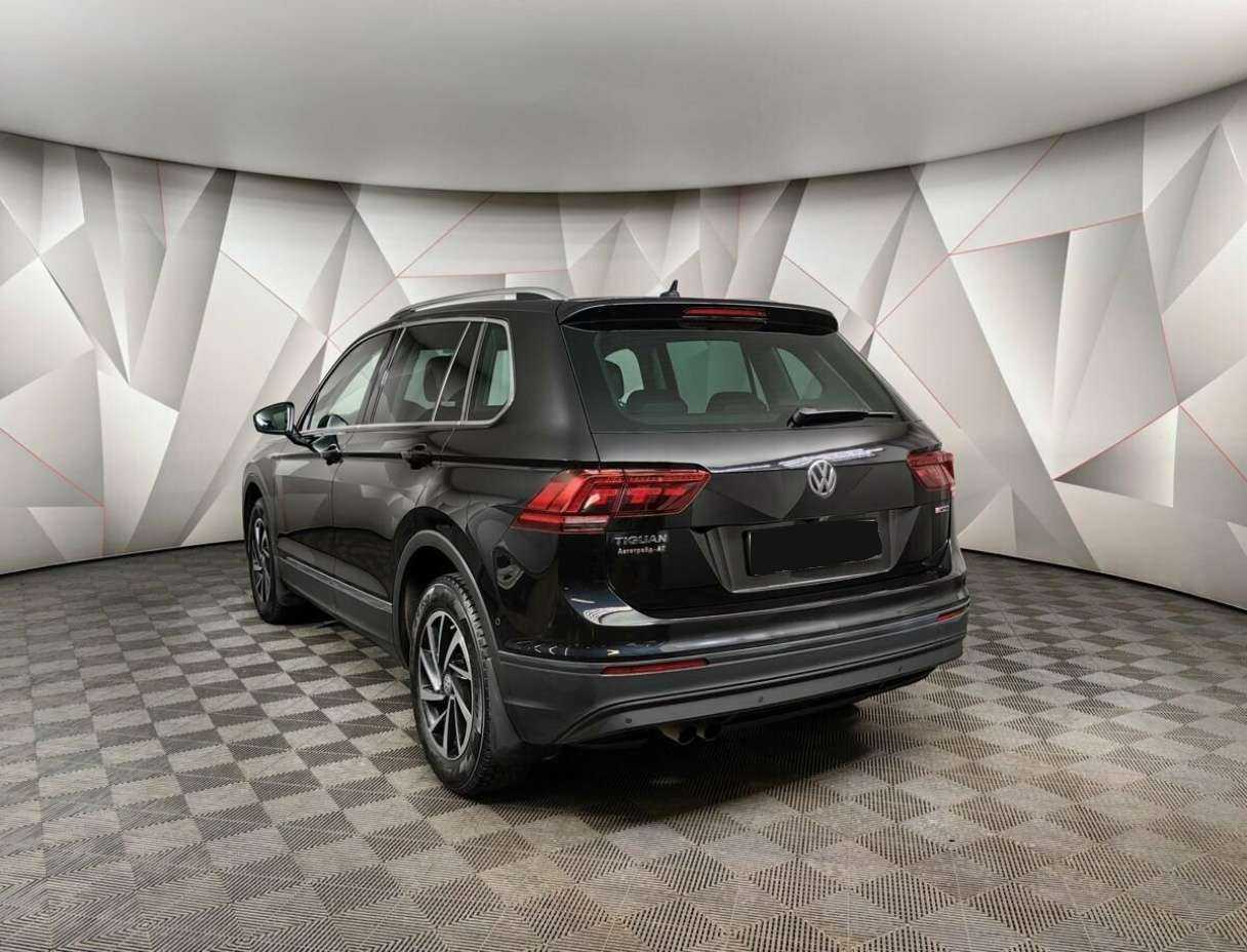 Купить Volkswagen Tiguan с пробегом. Фото: #3