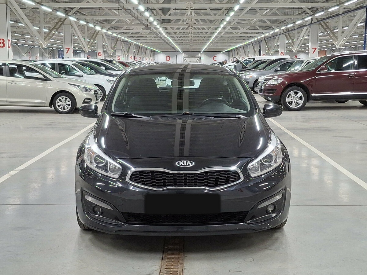 Купить Kia Ceed с пробегом. Фото: #1