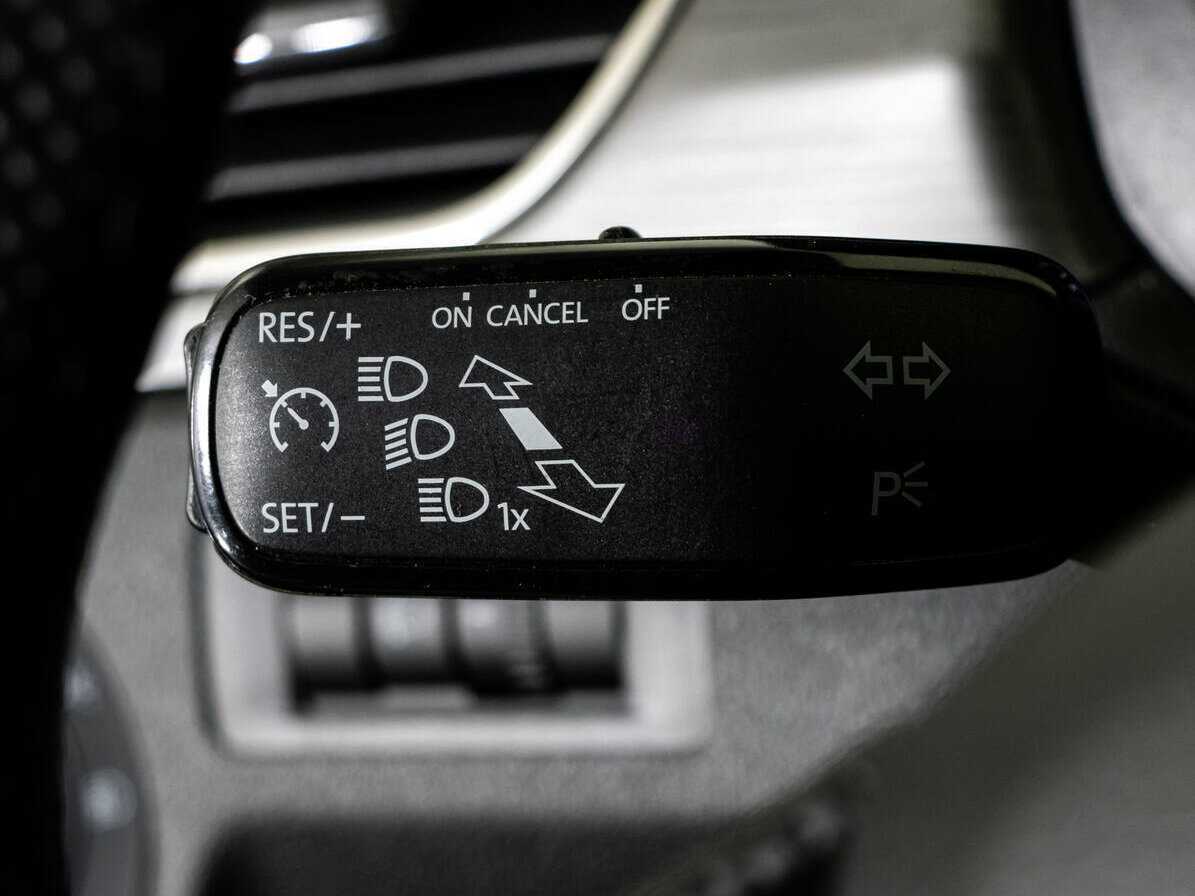 Купить Skoda Rapid с пробегом. Фото: #12