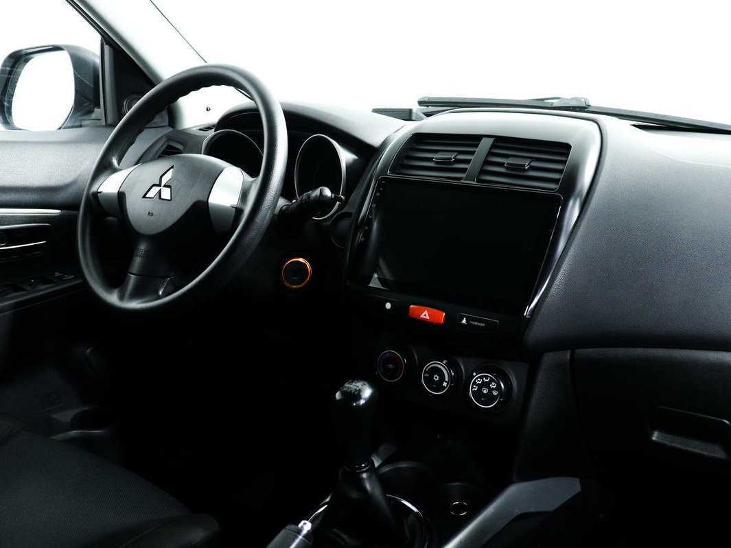 Купить Mitsubishi ASX с пробегом. Фото: #8
