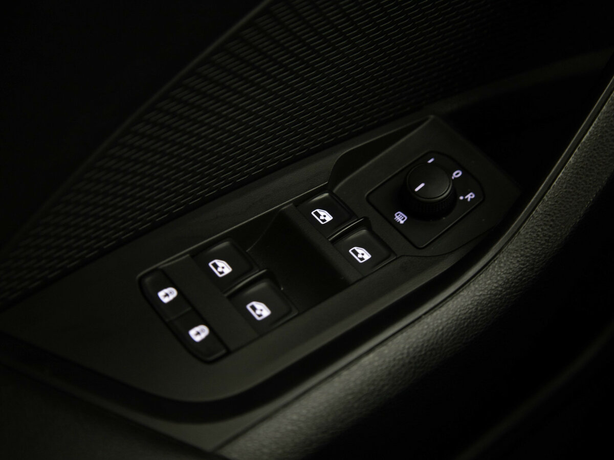 Купить Skoda Octavia с пробегом. Фото: #16