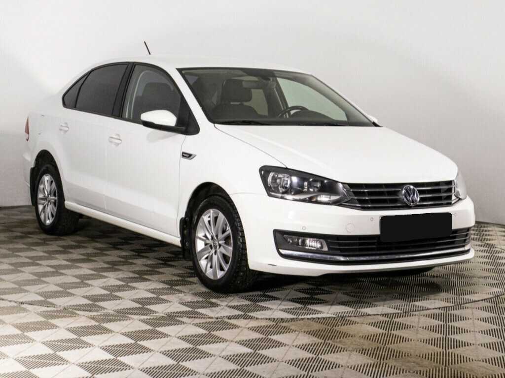 Купить Volkswagen Polo с пробегом. Фото: #2