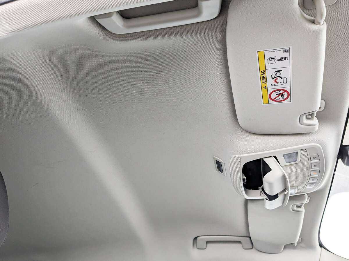 Купить Ford Mondeo с пробегом. Фото: #17