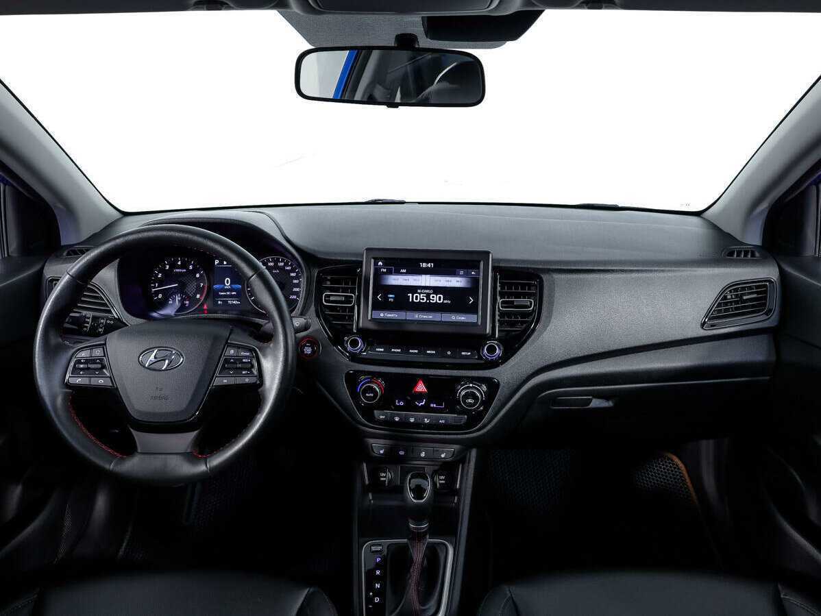 Купить Hyundai Solaris с пробегом. Фото: #8