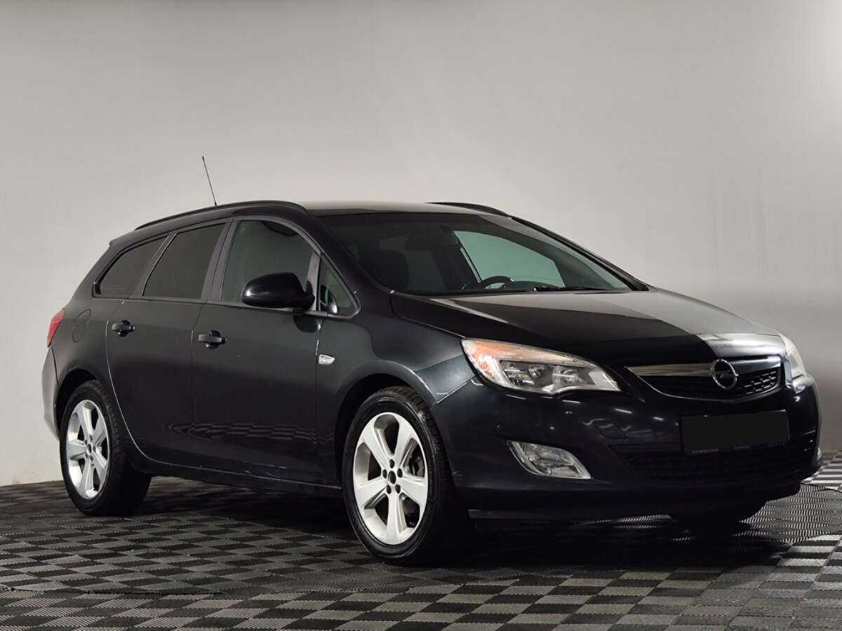Купить Opel Astra с пробегом. Фото: #2