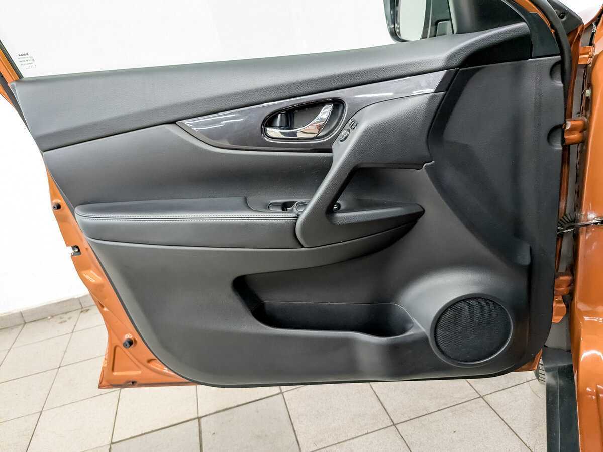 Купить Nissan X-Trail с пробегом. Фото: #18