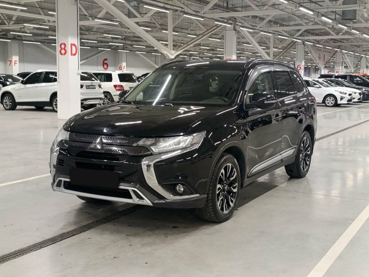 Купить Mitsubishi Outlander с пробегом. Посмотреть фото