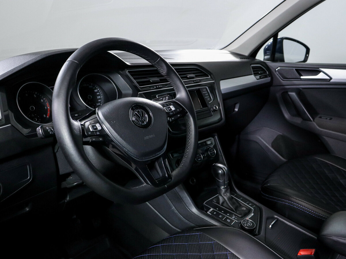 Купить Volkswagen Tiguan с пробегом. Фото: #12
