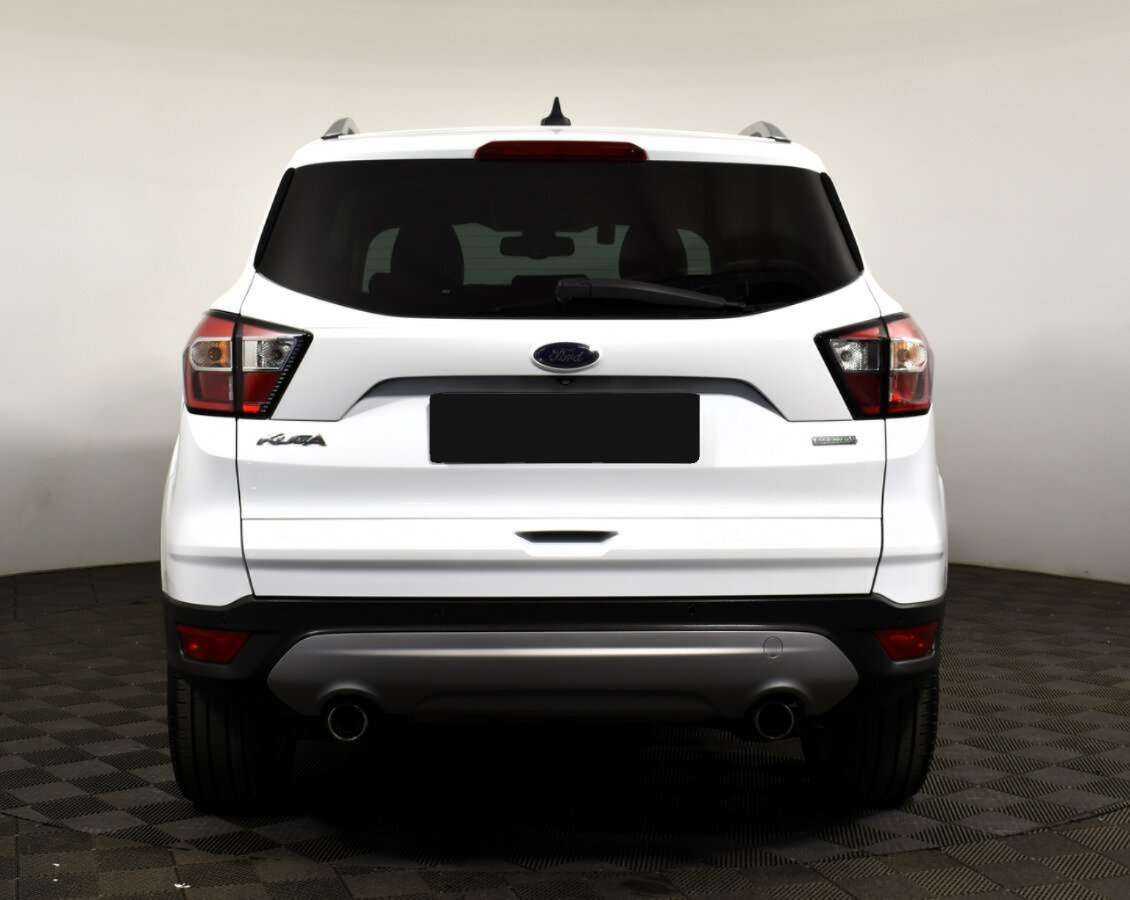 Купить Ford Kuga с пробегом. Фото: #4