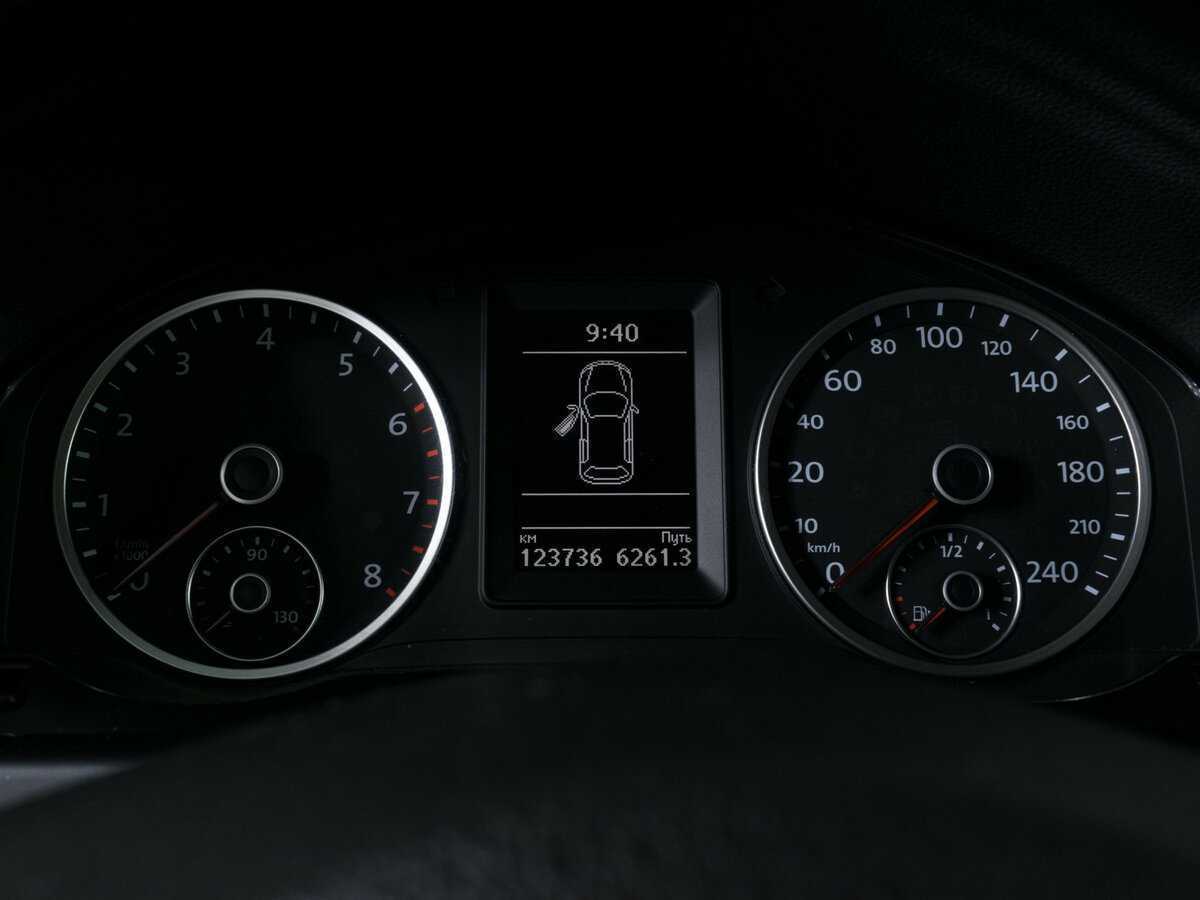 Купить Volkswagen Tiguan с пробегом. Фото: #10