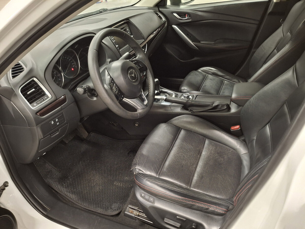 Купить Mazda 6 с пробегом. Фото: #14
