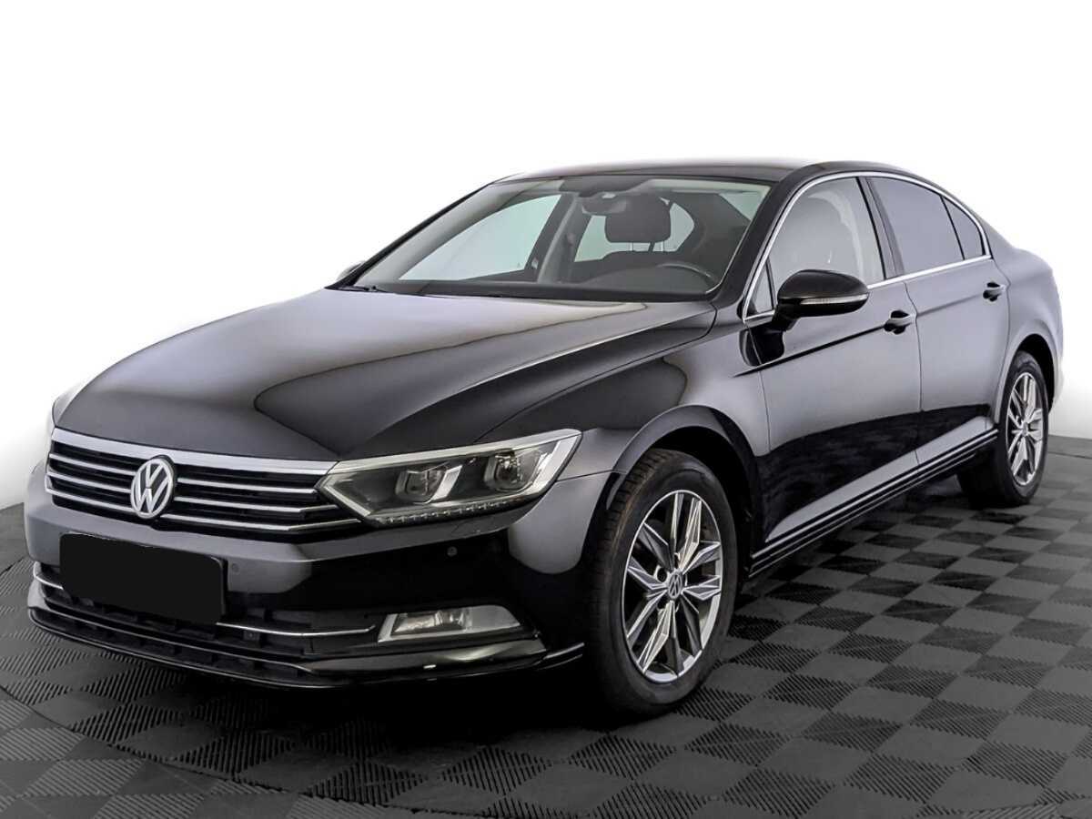 Купить Volkswagen Passat с пробегом. Посмотреть фото