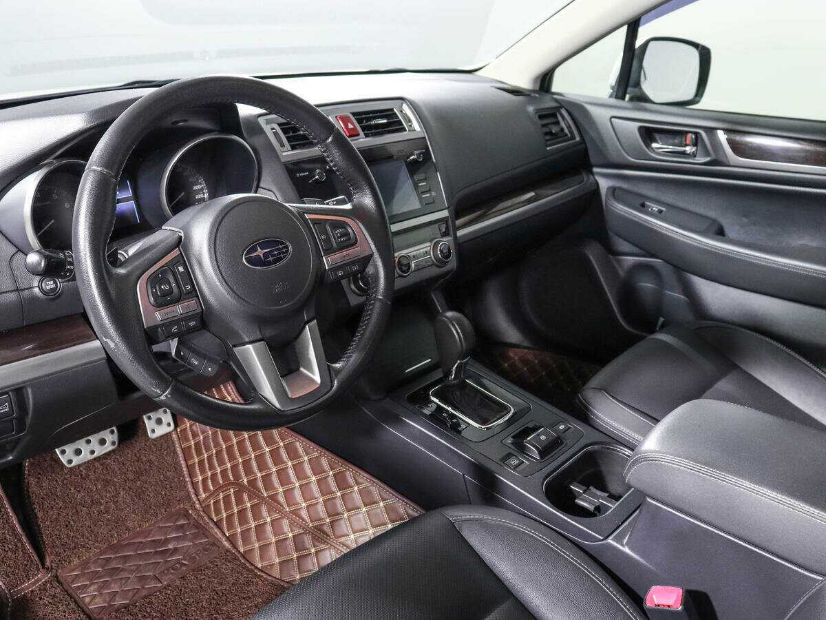 Купить Subaru Outback с пробегом. Фото: #11