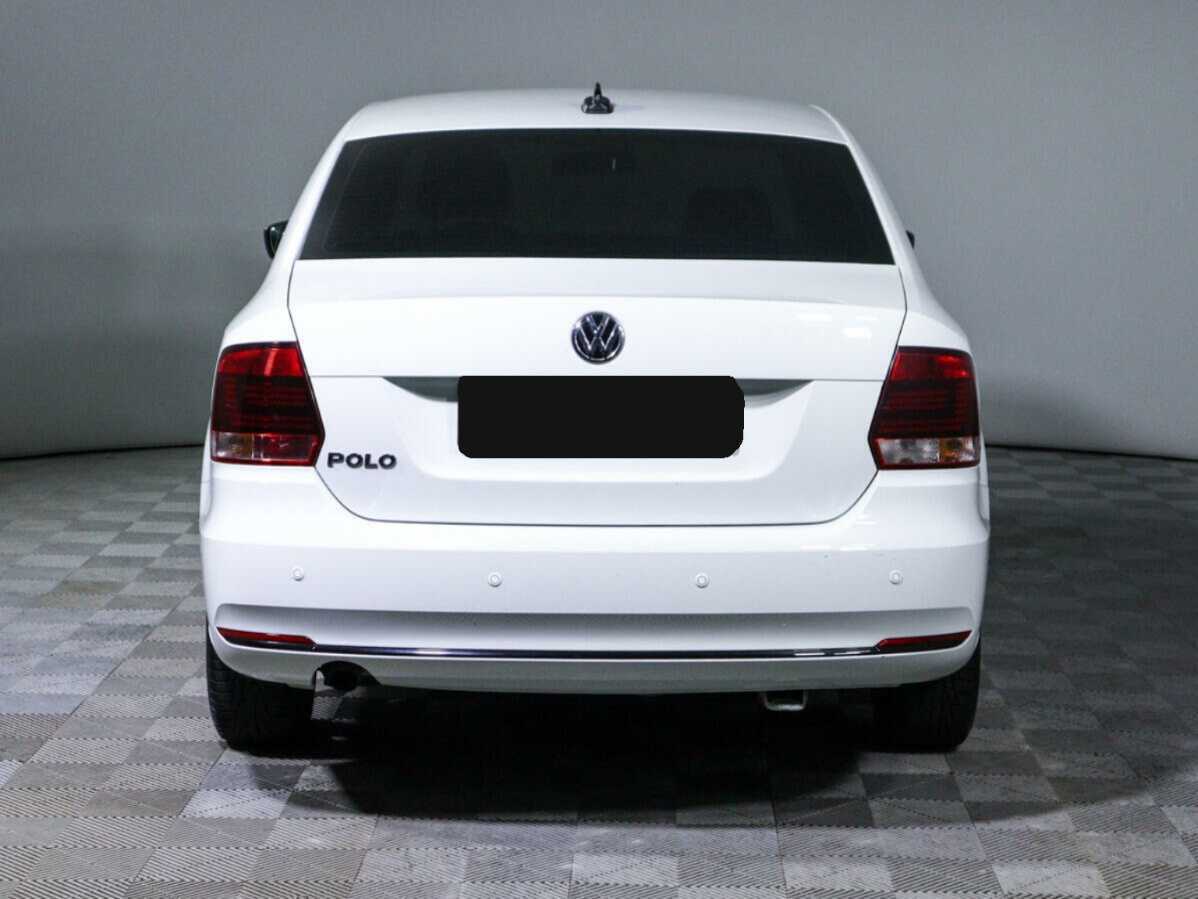 Купить Volkswagen Polo с пробегом. Фото: #4