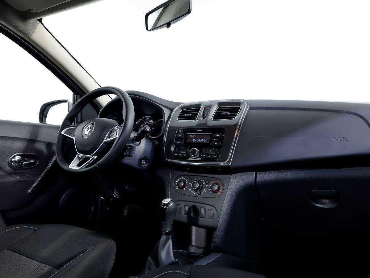 Купить Renault Logan с пробегом. Фото: #7