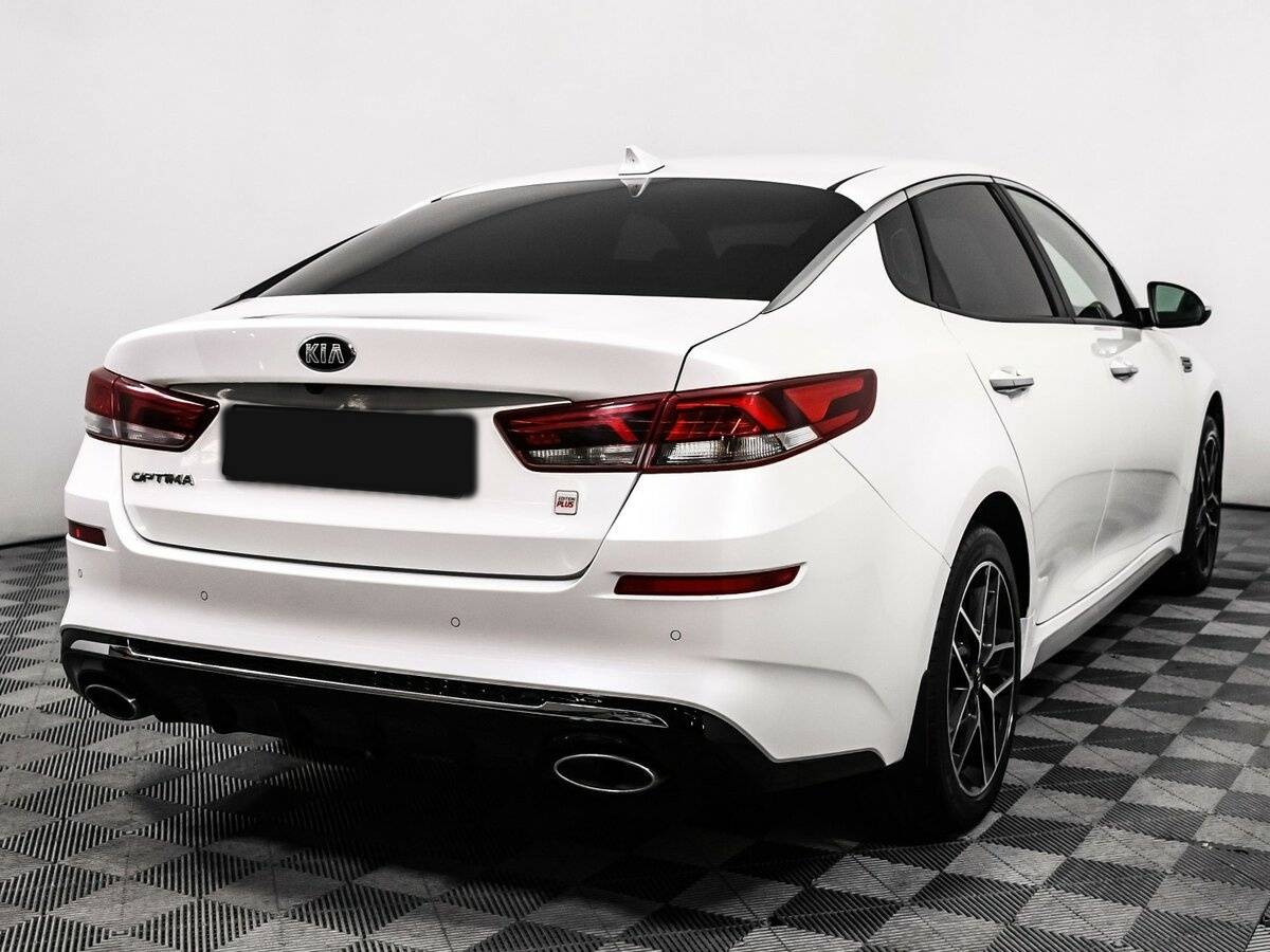 Купить Kia Optima с пробегом. Фото: #4