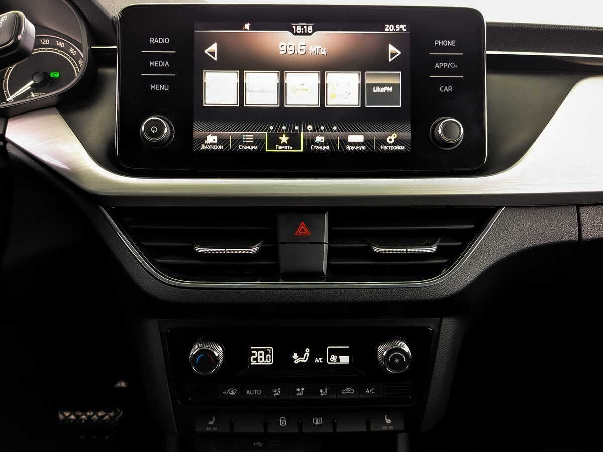 Купить Skoda Rapid с пробегом. Фото: #14