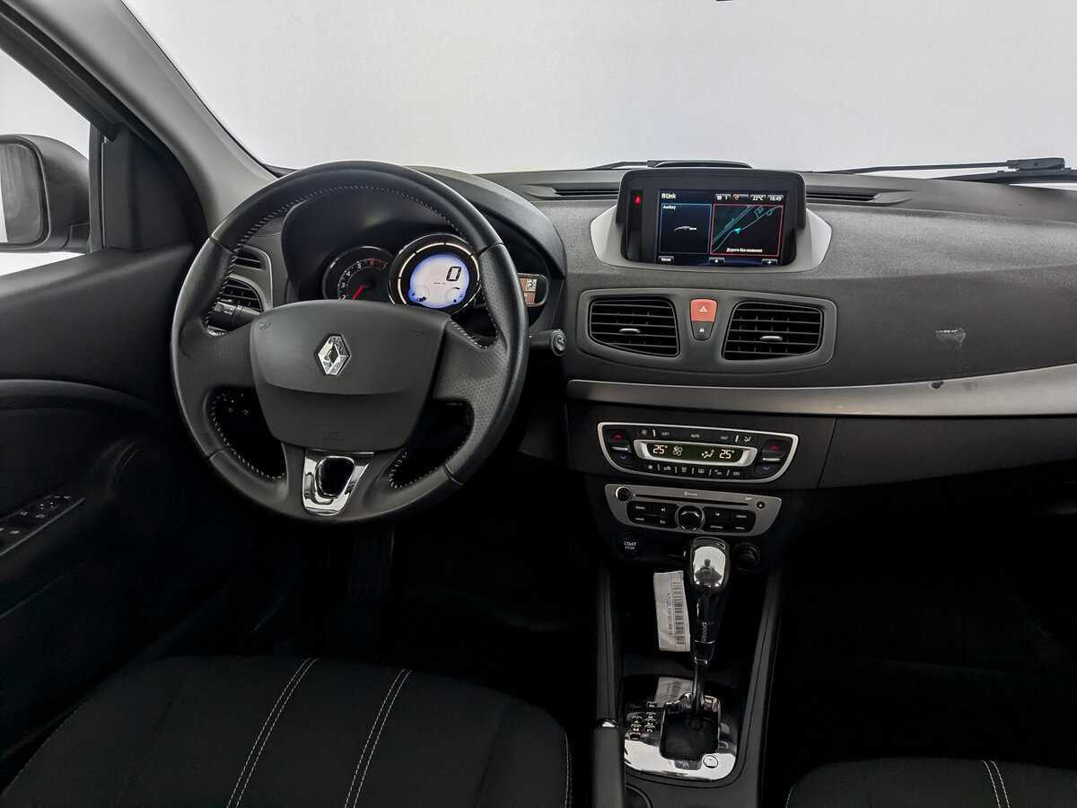 Купить Renault Fluence с пробегом. Фото: #24