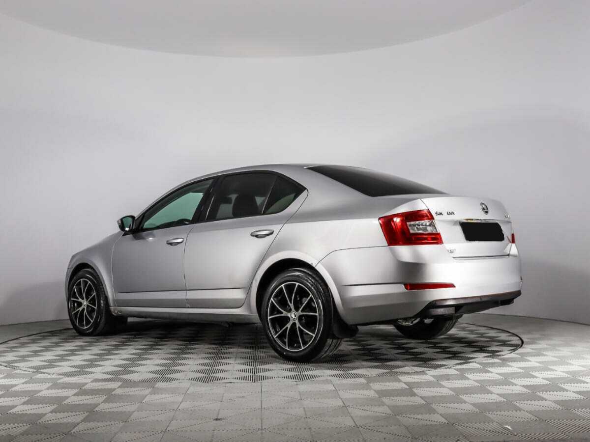 Купить Skoda Octavia с пробегом. Фото: #6