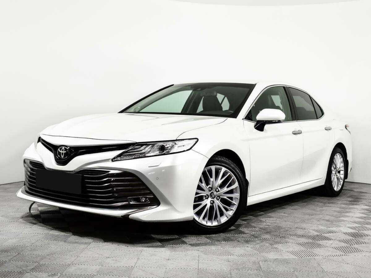 Купить Toyota Camry с пробегом. Посмотреть фото