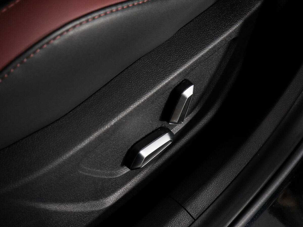 Купить Geely Coolray с пробегом. Фото: #7