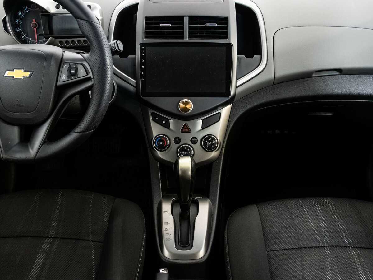 Купить Chevrolet Aveo с пробегом. Фото: #13