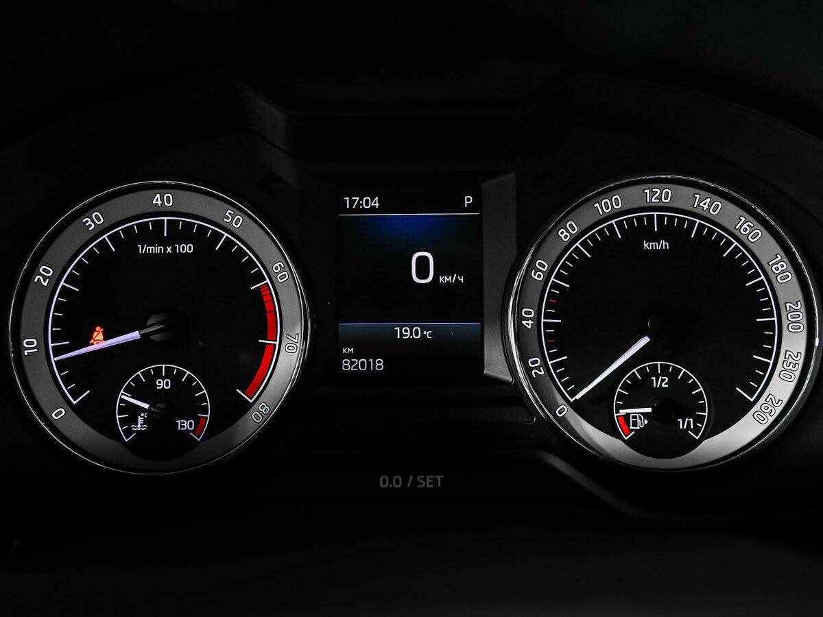 Купить Skoda Octavia с пробегом. Фото: #9