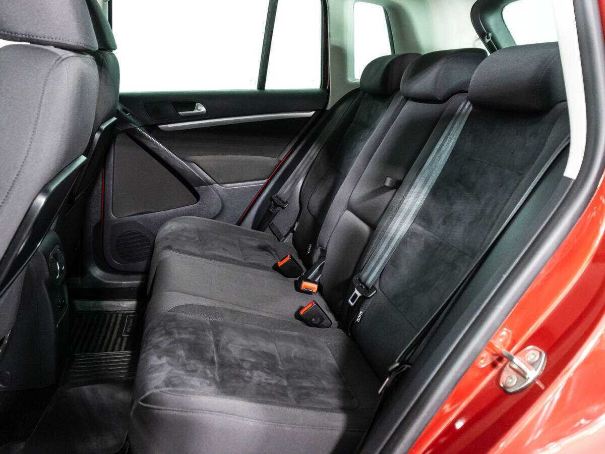 Купить Volkswagen Tiguan с пробегом. Фото: #9
