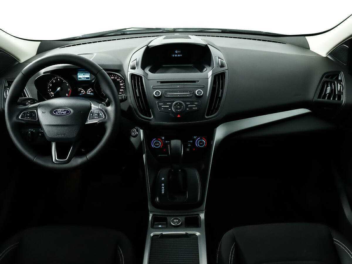 Купить Ford Kuga с пробегом. Фото: #8