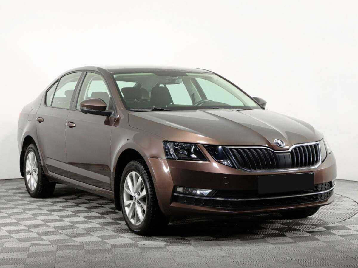 Купить Skoda Octavia с пробегом. Фото: #2