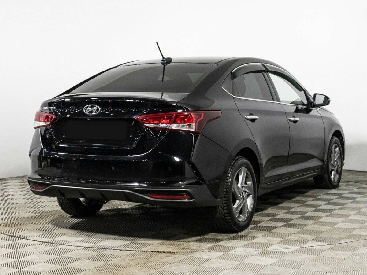 Купить Hyundai Solaris с пробегом. Фото: #4