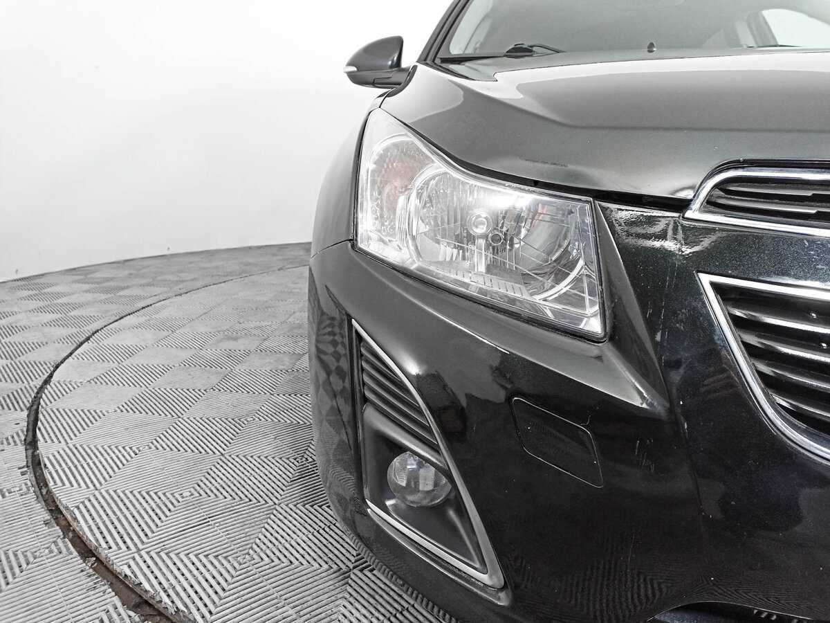 Купить Chevrolet Cruze с пробегом. Фото: #14