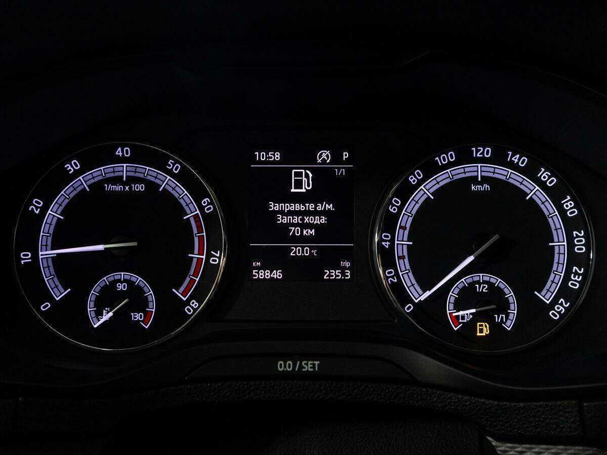 Купить Skoda Karoq с пробегом. Фото: #11