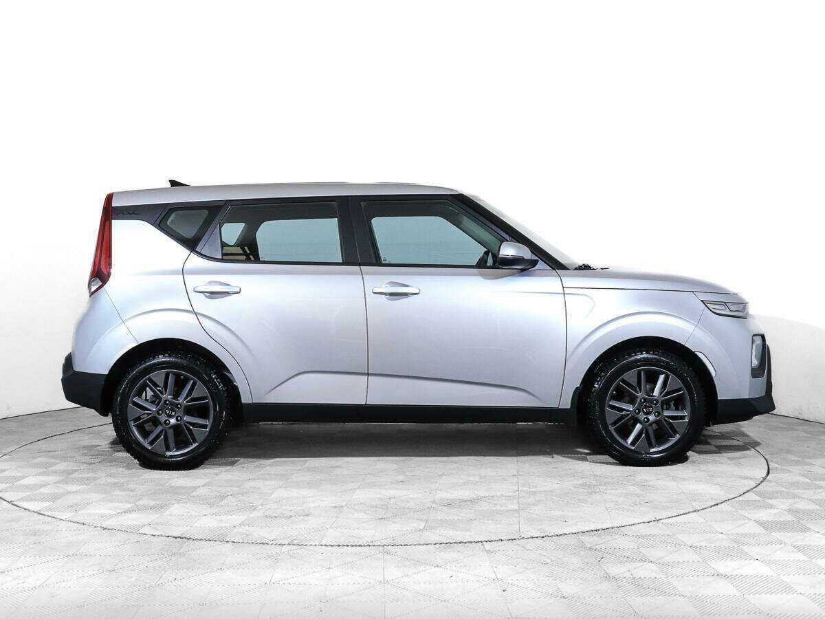Купить Kia Soul с пробегом. Фото: #3