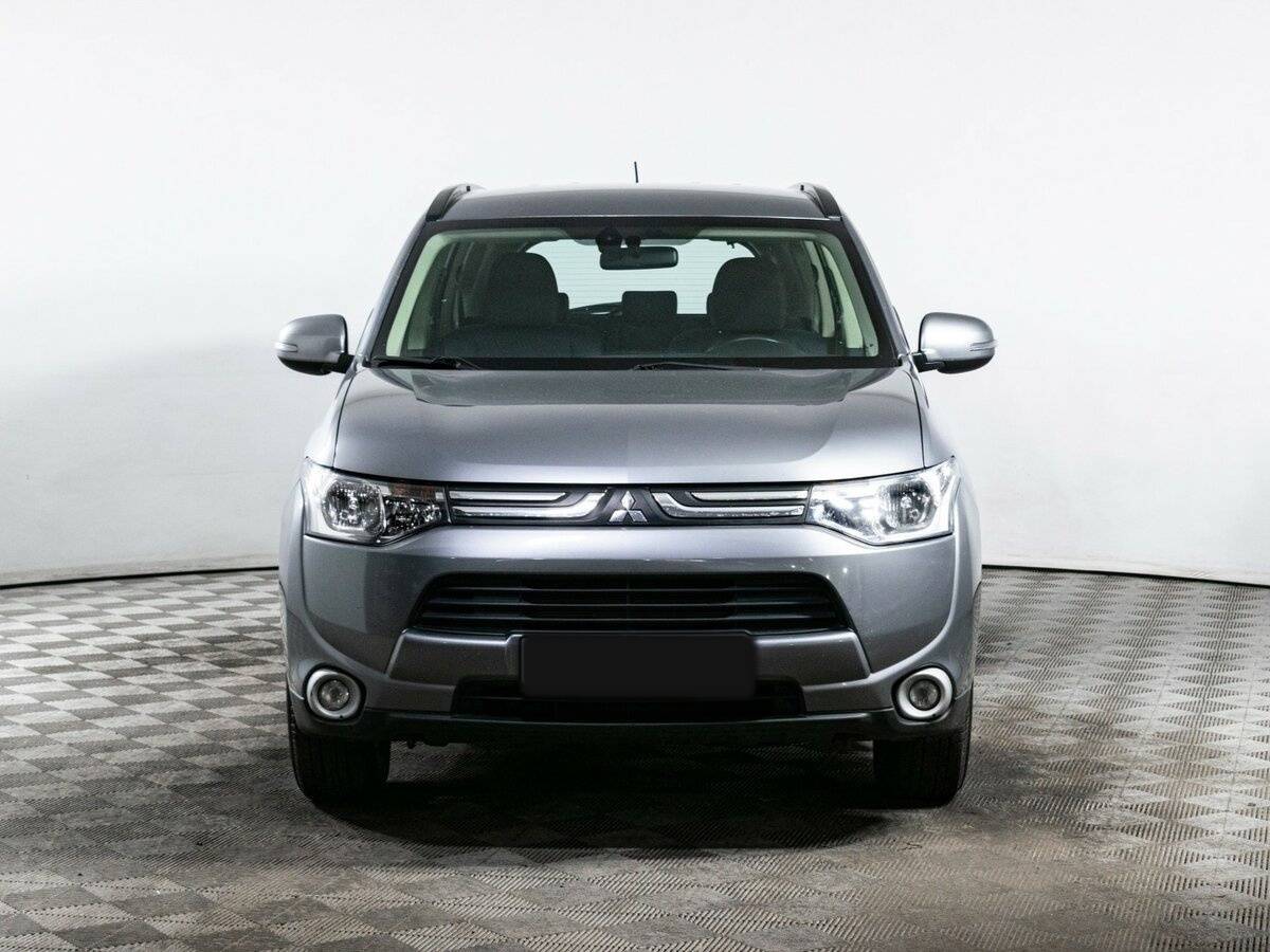 Купить Mitsubishi Outlander с пробегом. Фото: #1