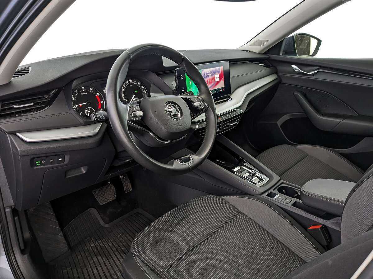 Купить Skoda Octavia с пробегом. Фото: #9