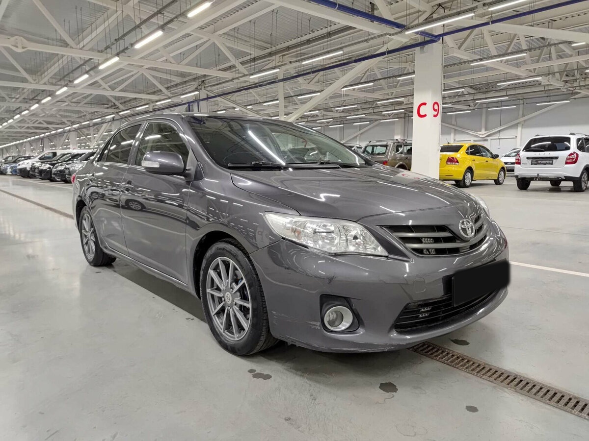Купить Toyota Corolla с пробегом. Фото: #2