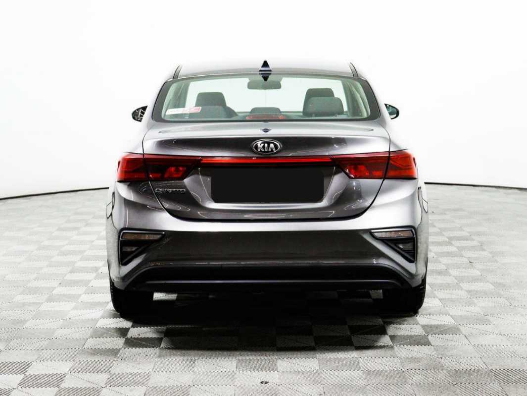 Купить Kia Cerato с пробегом. Фото: #5