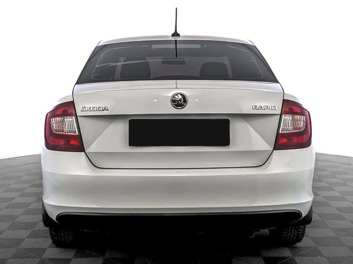 Купить Skoda Rapid с пробегом. Фото: #5