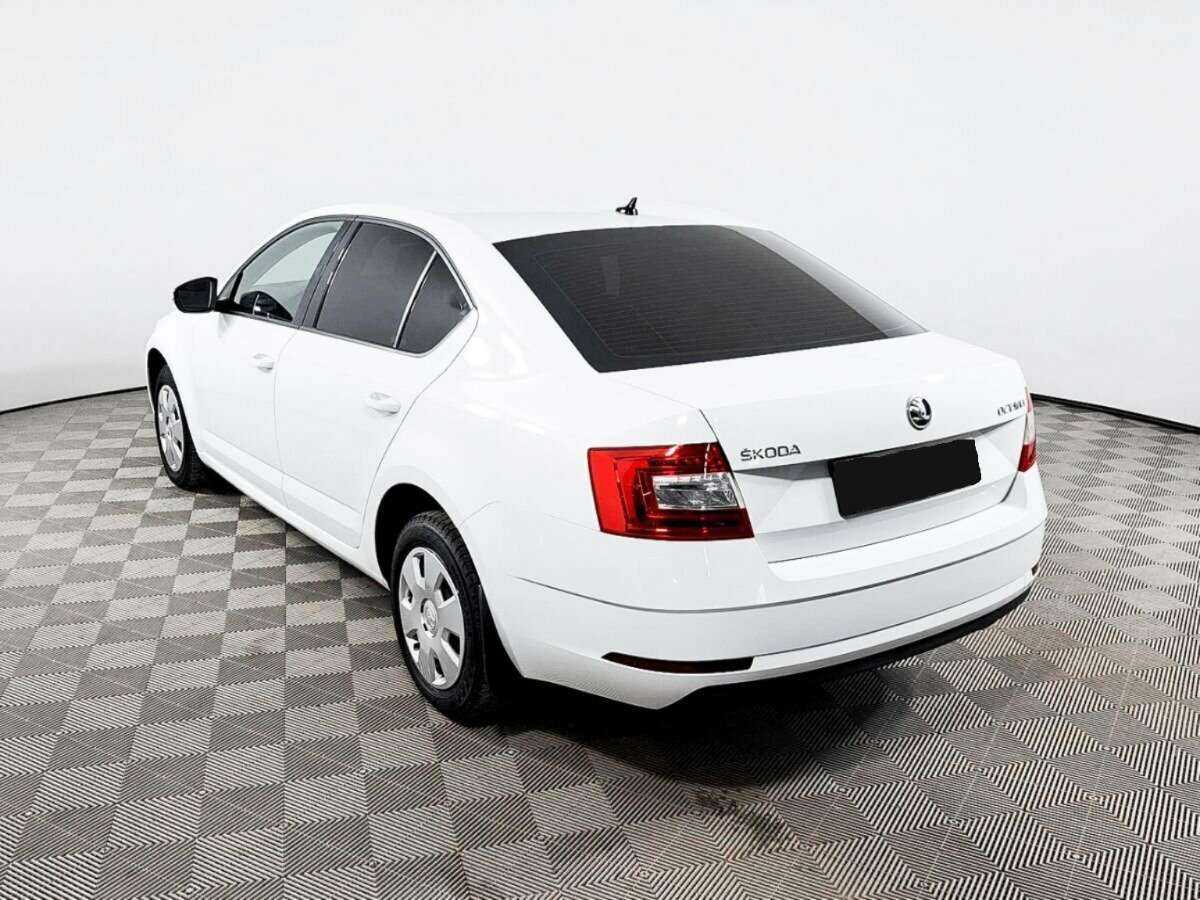 Купить Skoda Octavia с пробегом. Фото: #5